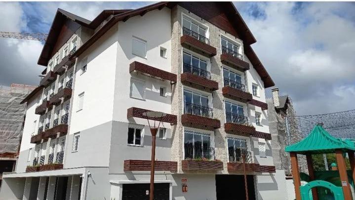 Apto Top: Novinho E Completo Com Playground E Garagem Apartment Gramado